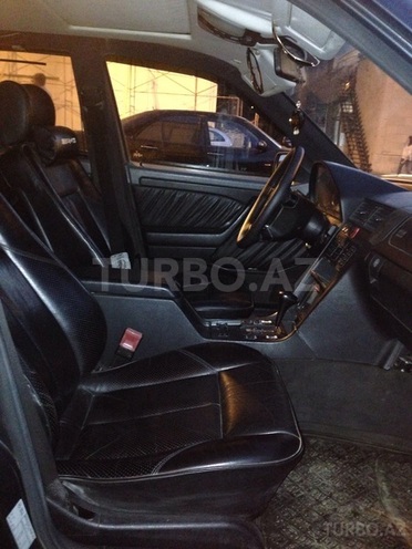 Mercedes C 220 1993, 420,000 km - 2.2 l - Bakı