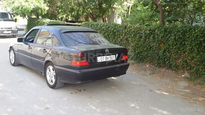 Mercedes C 180 1997, 300,000 km - 1.8 л - Bakı