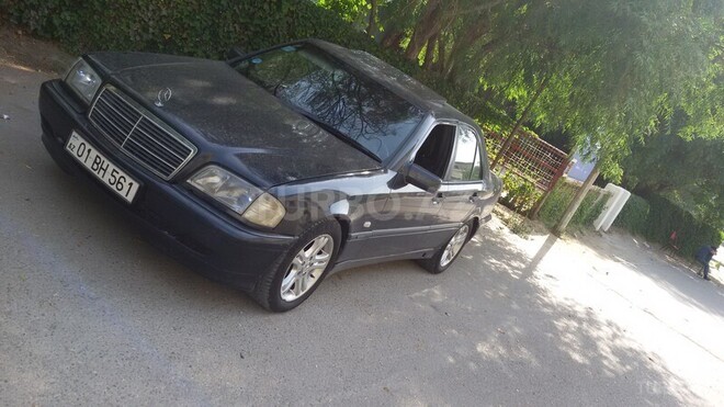 Mercedes C 180 1997, 300,000 km - 1.8 л - Bakı