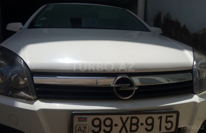 Opel Astra 2006, 200,000 km - 1.9 l - Bakı
