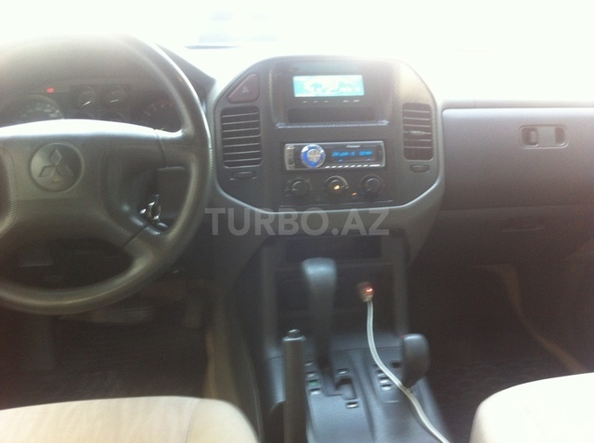 Mitsubishi Pajero 2004, 120,000 km - 3.0 l - Bakı