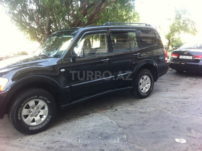 Mitsubishi Pajero 2004, 120,000 km - 3.0 l - Bakı
