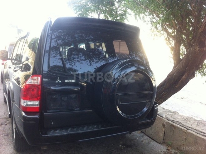 Mitsubishi Pajero 2004, 120,000 km - 3.0 l - Bakı