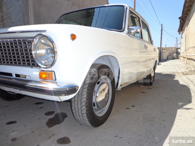 LADA (VAZ) 21011 1979, 46,000 km - 1.3 l - Bakı