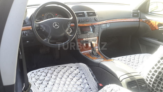 Mercedes E 240 2002, 144,000 km - 2.6 l - Bakı