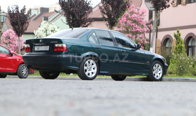 BMW 320 1996, 246,000 km - 2.0 l - Bakı