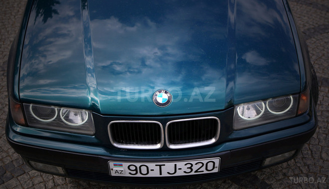 BMW 320 1996, 246,000 km - 2.0 l - Bakı