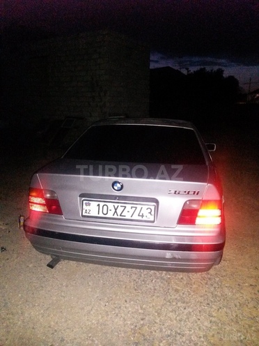 BMW 320 1991, 302,000 km - 2.0 l - Bakı