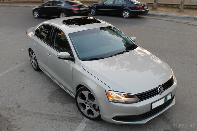 Volkswagen Jetta 2011, 37,000 km - 2.5 l - Bakı