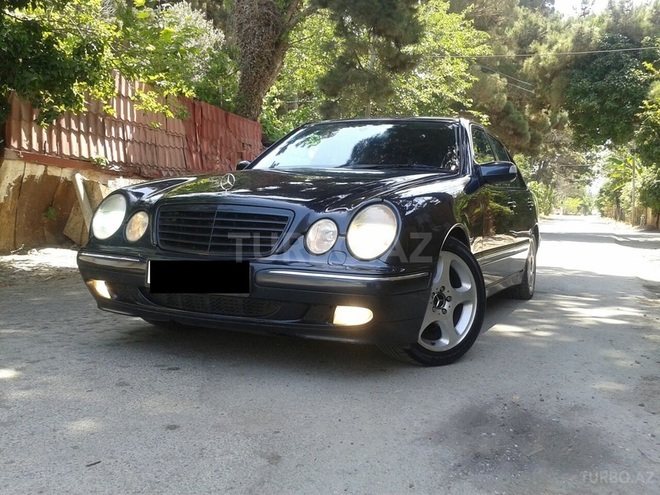 Mercedes E 270 1999, 230,000 km - 2.7 l - Bakı