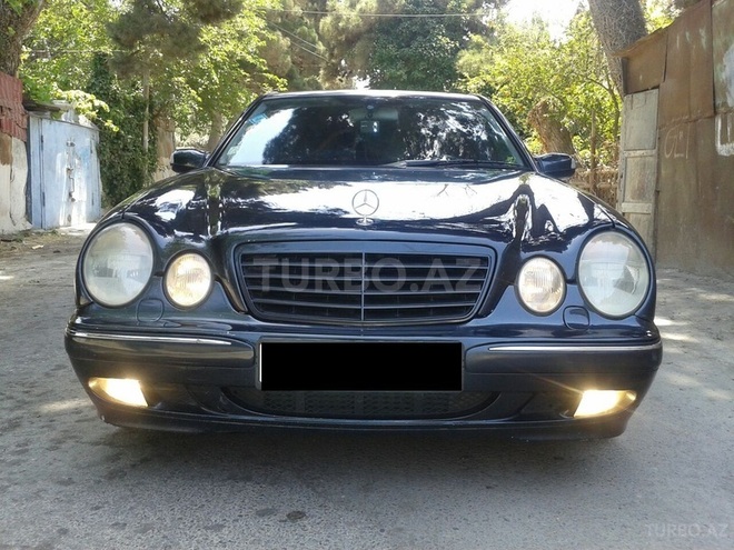 Mercedes E 270 1999, 230,000 km - 2.7 l - Bakı