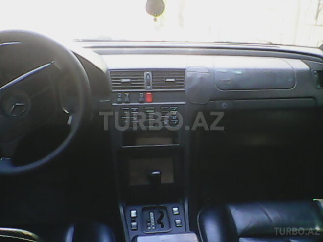 Mercedes C 220 1993, 420,000 km - 0.3 l - Bakı