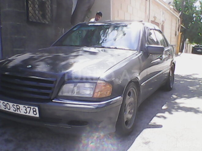Mercedes C 220 1993, 420,000 km - 0.3 l - Bakı