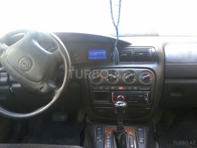 Opel Omega 1995, 296,121 km - 2.0 л - Bakı
