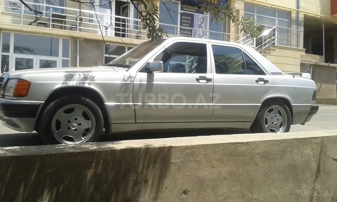 Mercedes 190 1991, 255,000 km - 2.0 л - Bakı