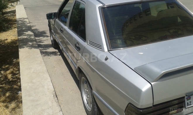 Mercedes 190 1991, 255,000 km - 2.0 л - Bakı