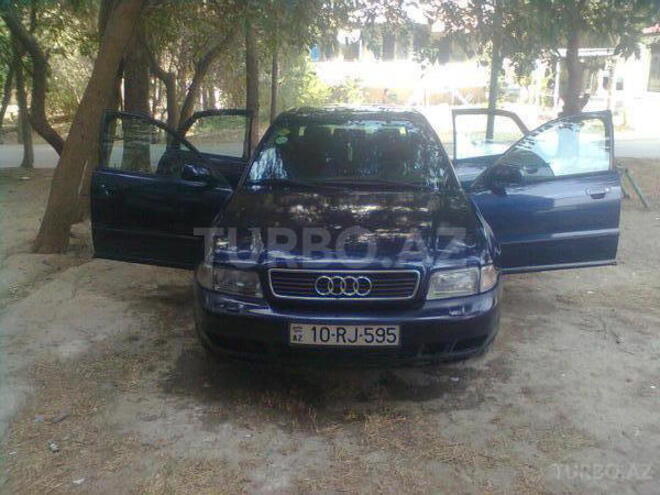 Audi A4 1997, 72,000 km - 1.8 л - Bakı