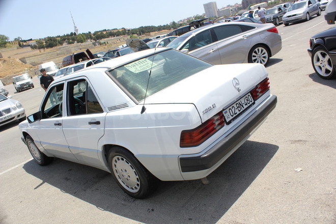 Mercedes 190 1991, 250,000 km - 2.0 l - Bakı
