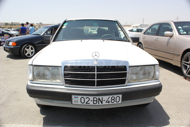 Mercedes 190 1991, 250,000 km - 2.0 l - Bakı