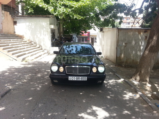 Mercedes E 240 1998, 231,568 km - 2.4 л - Bakı