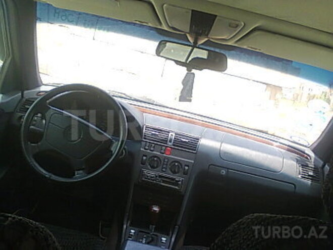 Mercedes C 240 1995, 100,000 km - 2.4 l - Bakı