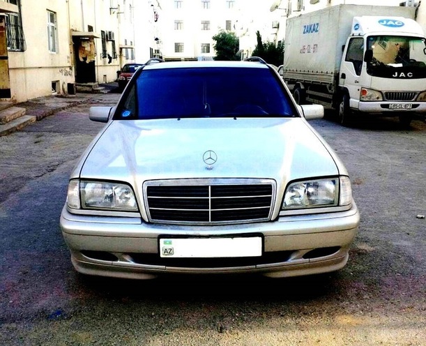 Mercedes C 220 1998, 198,000 km - 2.2 l - Bakı