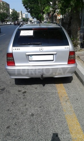 Mercedes C 220 1998, 198,000 km - 2.2 l - Bakı