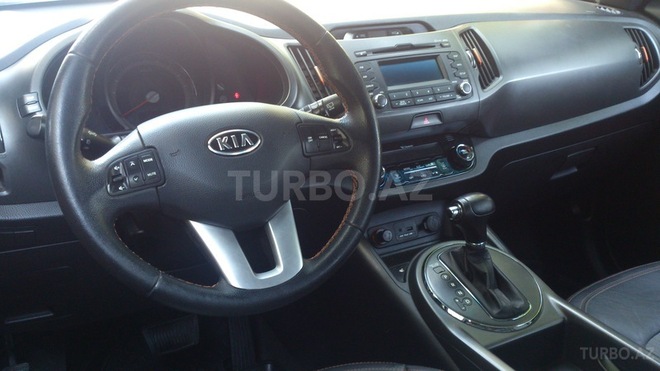 Kia Sportage 2011, 61,000 km - 2.0 l - Bakı
