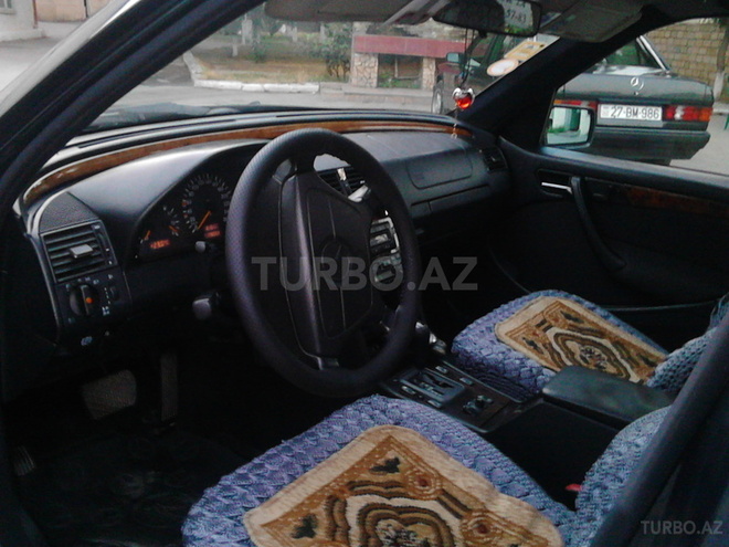 Mercedes C 240 1998, 172,000 km - 2.4 л - Bakı