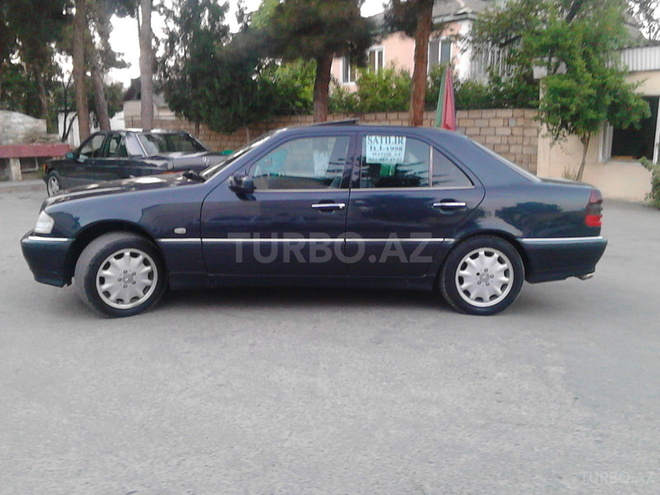 Mercedes C 240 1998, 172,000 km - 2.4 л - Bakı