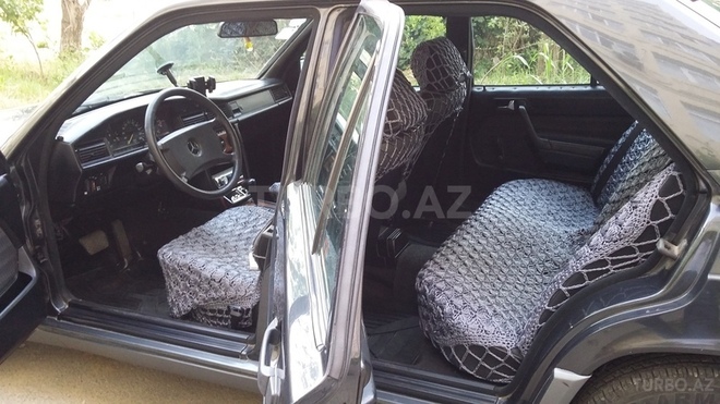 Mercedes 190 1991, 302,000 km - 2.0 l - Bakı