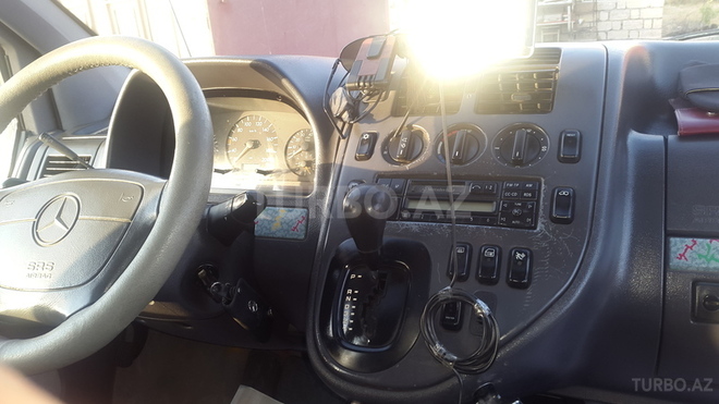 Mercedes Vito 1997, 350,000 km - 0.3 l - Bakı