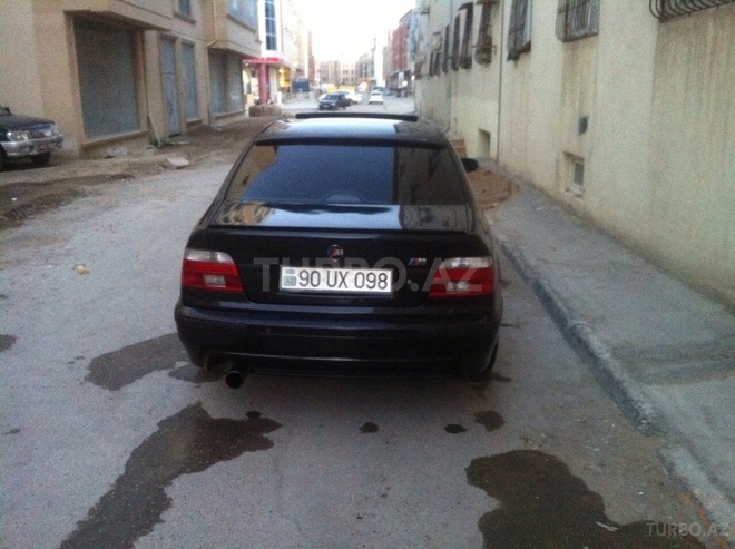 BMW 530 2001, 199,000 km - 3.0 л - Bakı