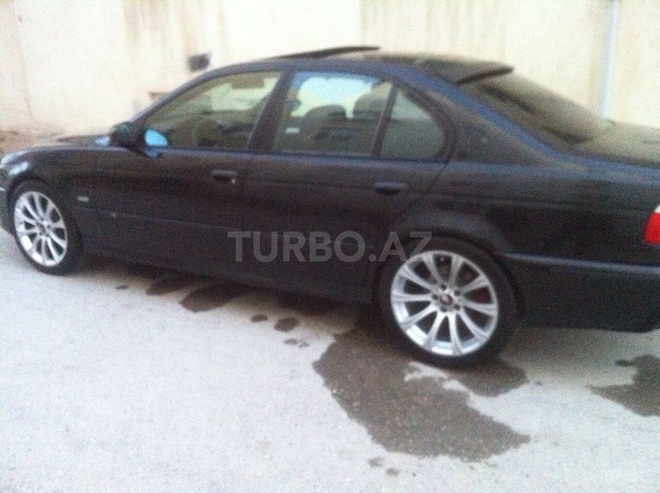 BMW 530 2001, 199,000 km - 3.0 л - Bakı