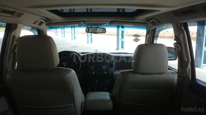 Mitsubishi Pajero 2007, 72,000 km - 3.0 l - Bakı