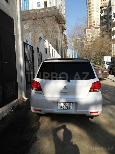 Mitsubishi Airtrek 2001, 139,000 km - 2.0 л - Bakı