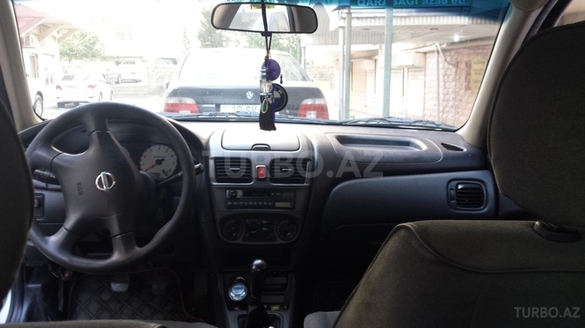 Nissan Sunny 2005, 250,000 km - 1.3 l - Bakı