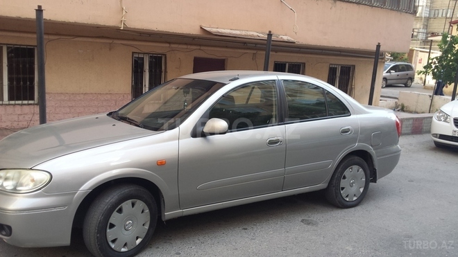 Nissan Sunny 2005, 250,000 km - 1.3 l - Bakı