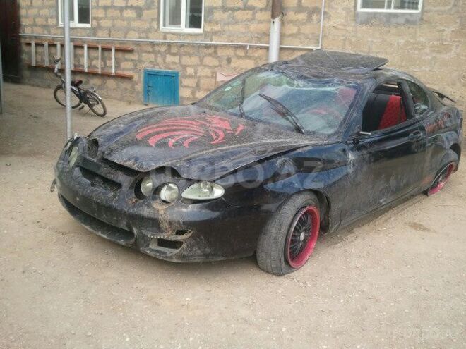 Hyundai Coupe 2000, 2,450,000 km - 2.0 l - Bakı