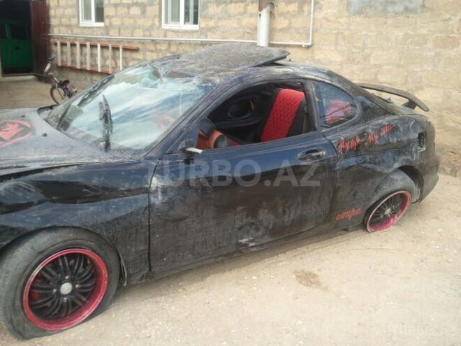 Hyundai Coupe 2000, 2,450,000 km - 2.0 l - Bakı