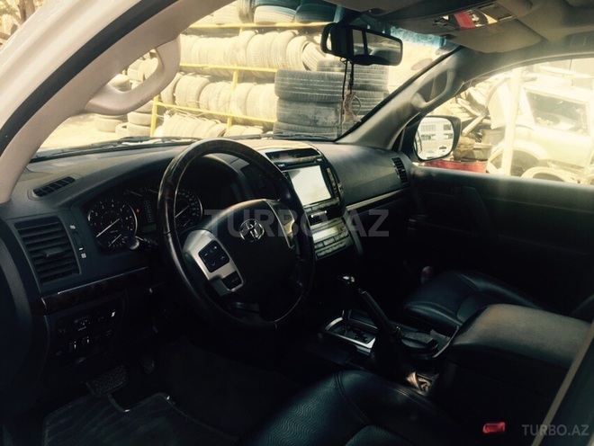 Toyota Land Cruiser 2013, 29,000 km - 4.0 l - Bakı