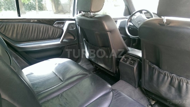 Mercedes E 240 1998, 303,500 km - 2.4 l - Bakı