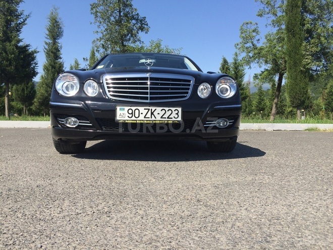 Mercedes E 220 2007, 180,000 km - 2.2 l - Bakı