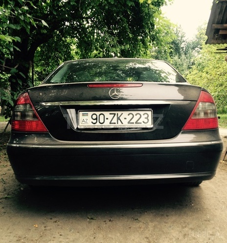 Mercedes E 220 2007, 180,000 km - 2.2 l - Bakı