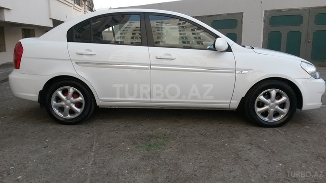 Hyundai Accent 2009, 120,000 km - 1.6 л - Bakı