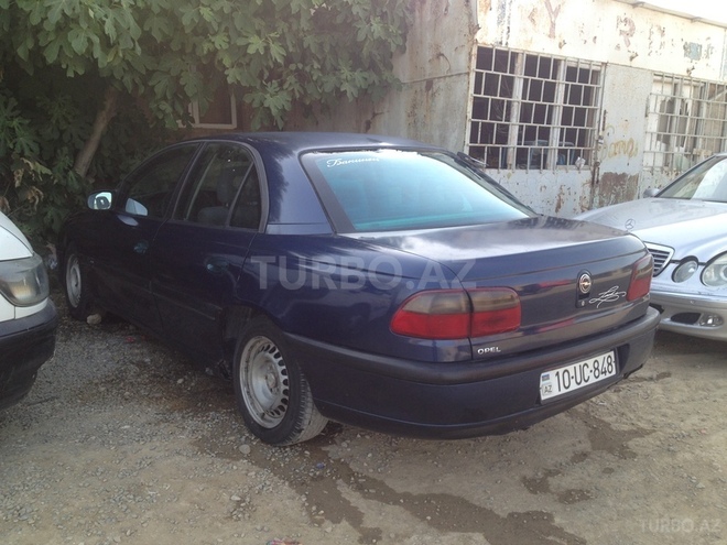 Opel Omega 1995, 250,000 km - 2.0 л - Bakı
