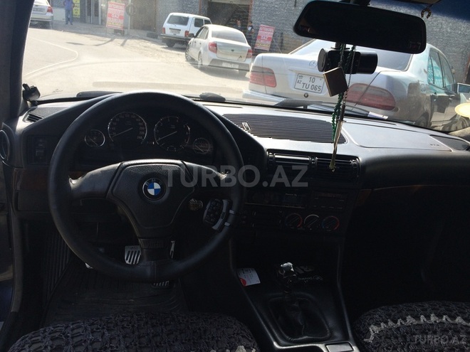 BMW 520 1994, 400,000 km - 2.0 л - Bakı