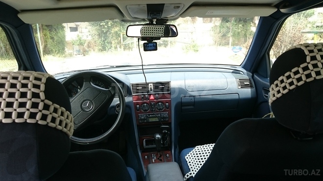 Mercedes C 220 1999, 134,850 km - 2.2 л - Bakı