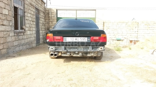BMW 520 1994, 400,000 km - 2.0 l - Bakı