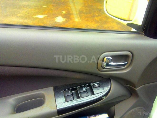 Nissan Sunny 2011, 78,000 km - 1.6 l - Bakı